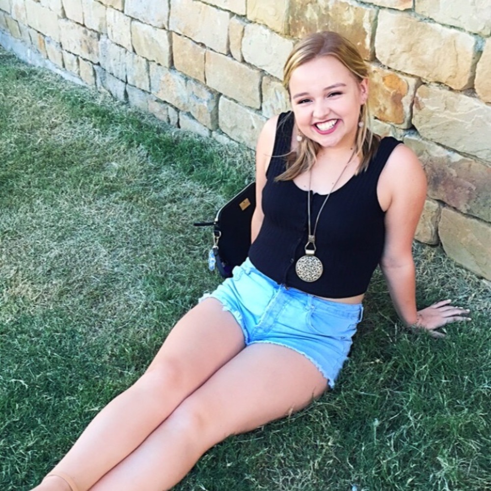 Urban outfitters crop top